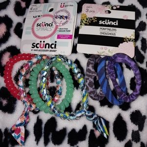 Scunci hair ties